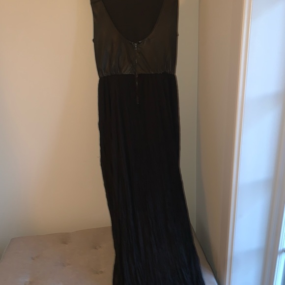 Alice + Olivia maxi dress - Picture 4 of 7